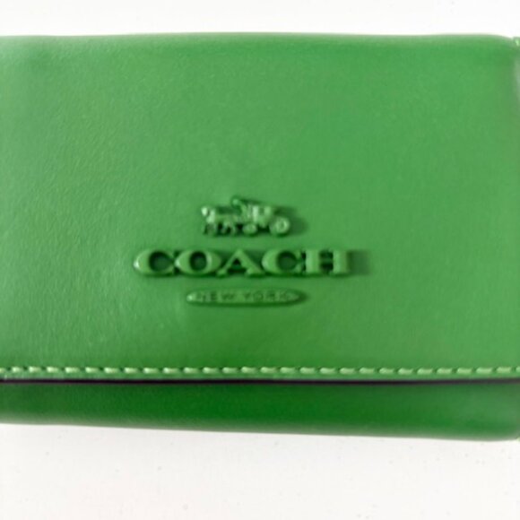 COACH’s LTH TNL HW MCRO WLLT NWOT - Picture 3 of 8